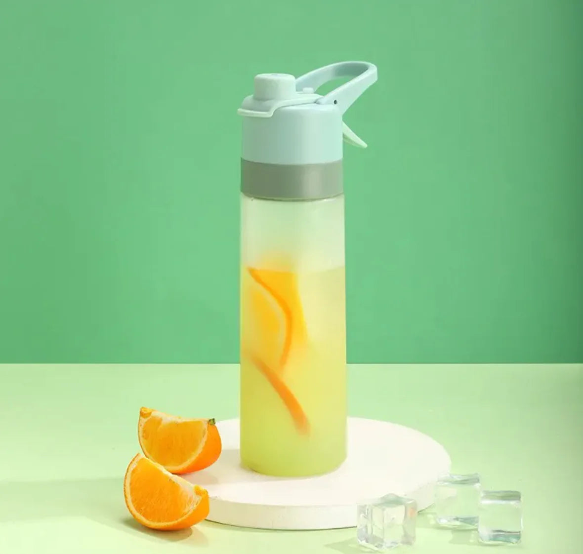Gradient Fog Sports Bottle: Stylish Hydration Solution
