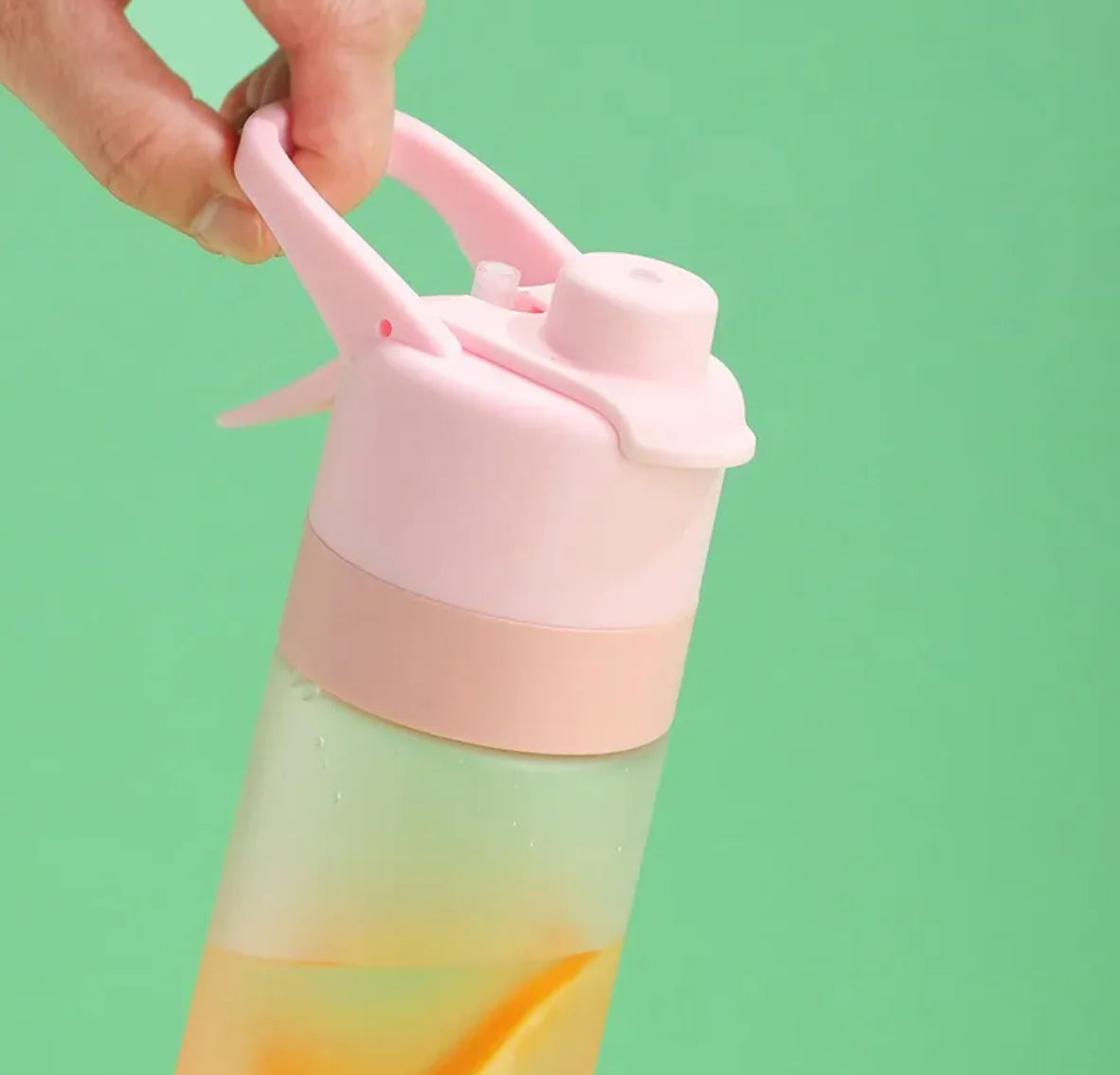 Gradient Fog Sports Bottle: Stylish Hydration Solution