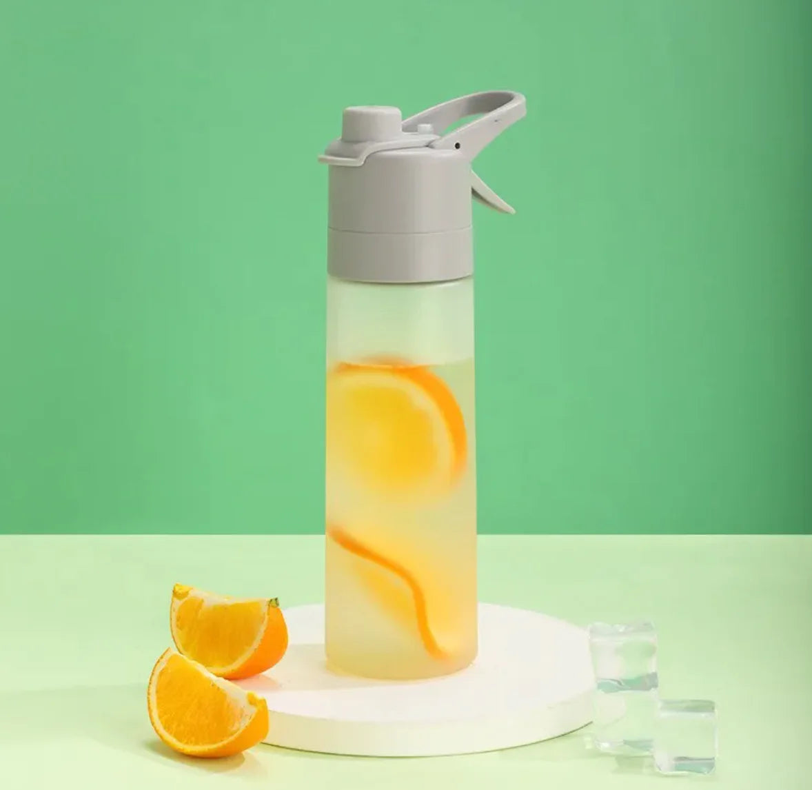 Gradient Fog Sports Bottle: Stylish Hydration Solution