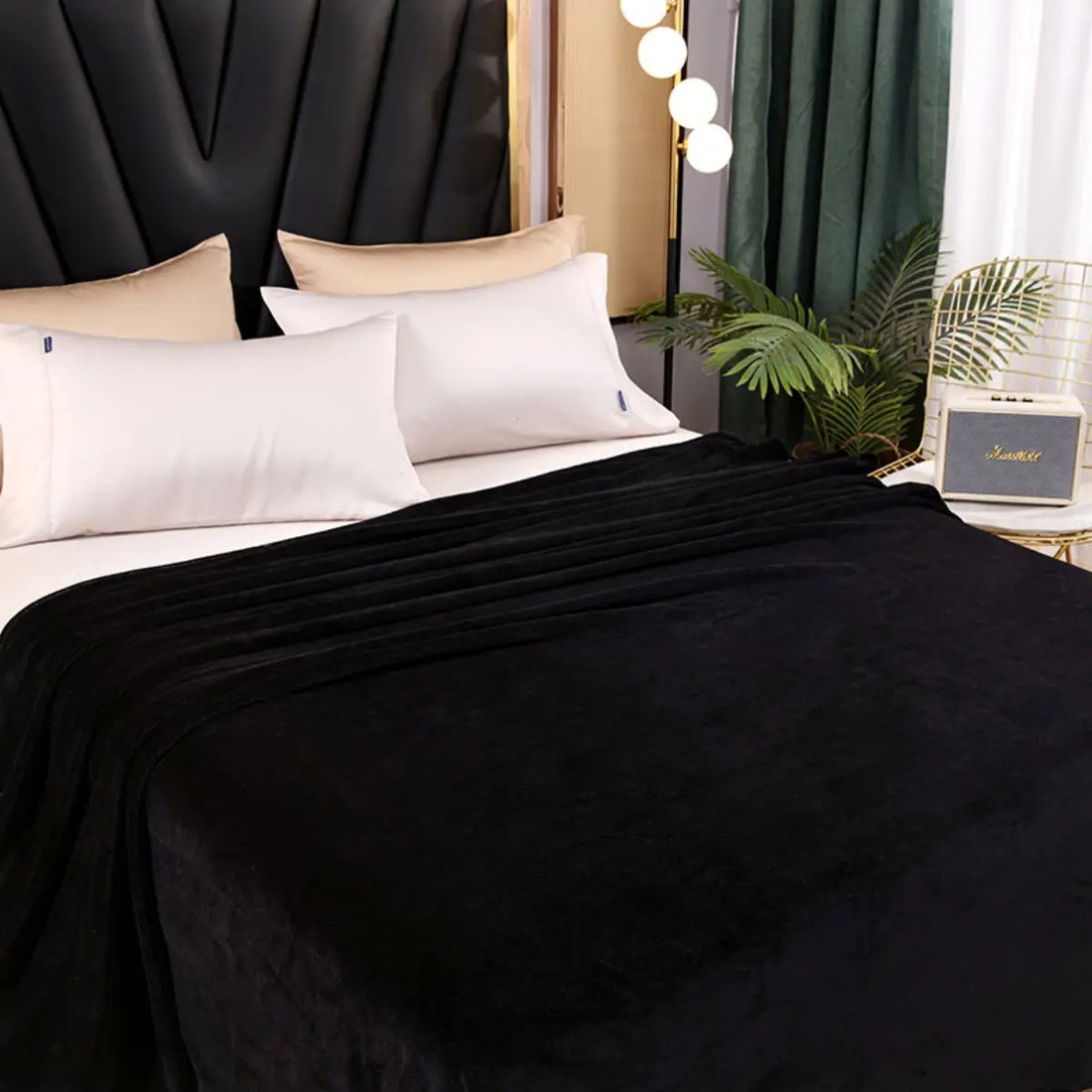 1pc Solid Color Blanket with Thickened Fleece, All Seasons